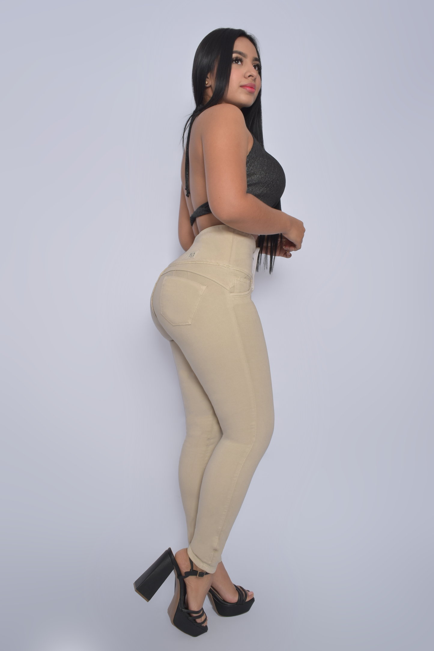 JEANS CAKY FAJA INTERNA SKINNY BOLSILLOS TRASEROS